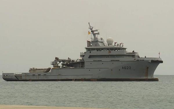 French Navy ship pays routine visit to Niue