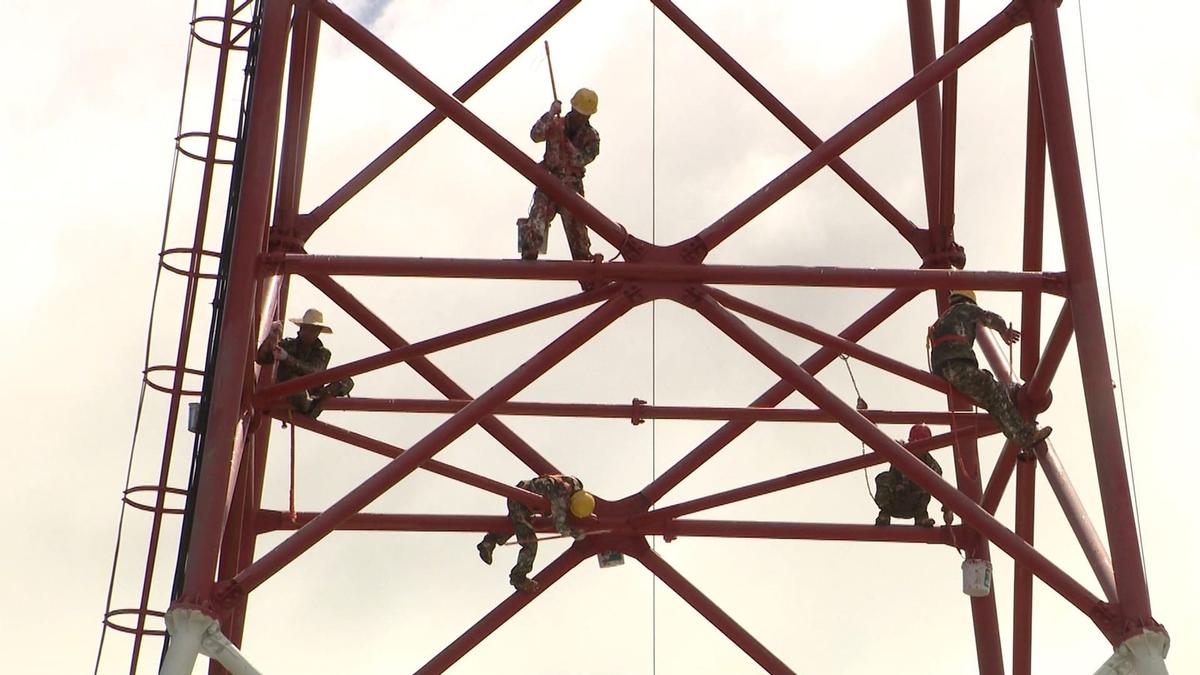 Engineers work on BCN’s infrastructure
