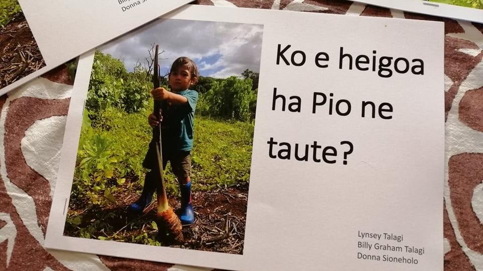 USP Vagahau Niue students publish books