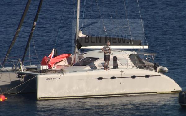 Australian yacht docked at Alofi bay concern locals