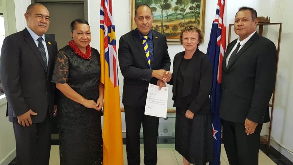 New NZ High Commissioner presents letter of credentials to the Premier