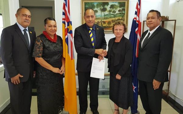 New NZ High Commissioner presents letter of credentials to the Premier