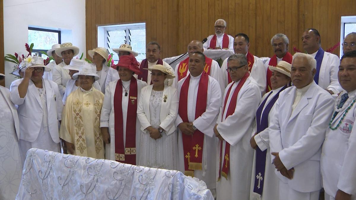 The ordination of Reverend Scan Mitiepo and Mrs Roslyn Mitiepo