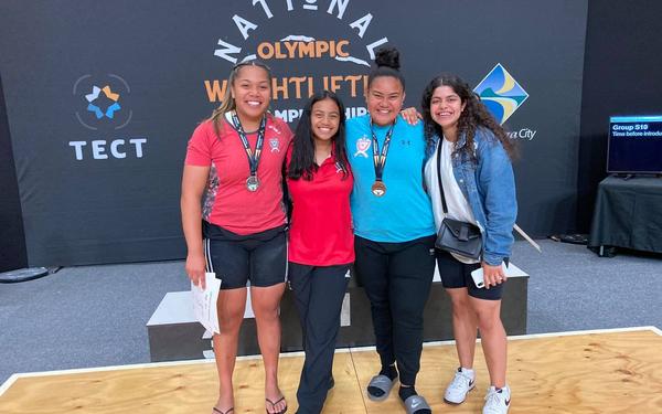 Edwards wins bronze at the NZ National Olympics Weightlifting competitions and a new NZ under 15’s record.