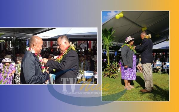 Mrs Mana Talagi and Mr Alan Tano Puleoti receive the Niue Community Service Star Awards