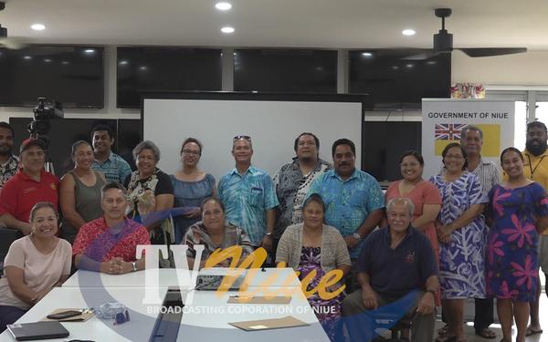 Niue sets example with Media Awareness Workshop and building relationships with leaders