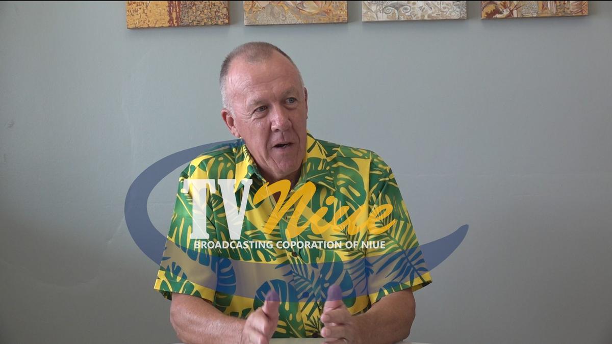 Premier thanks McCaughan for 6 years of service to Niue as General Manager of Niue Development Bank.