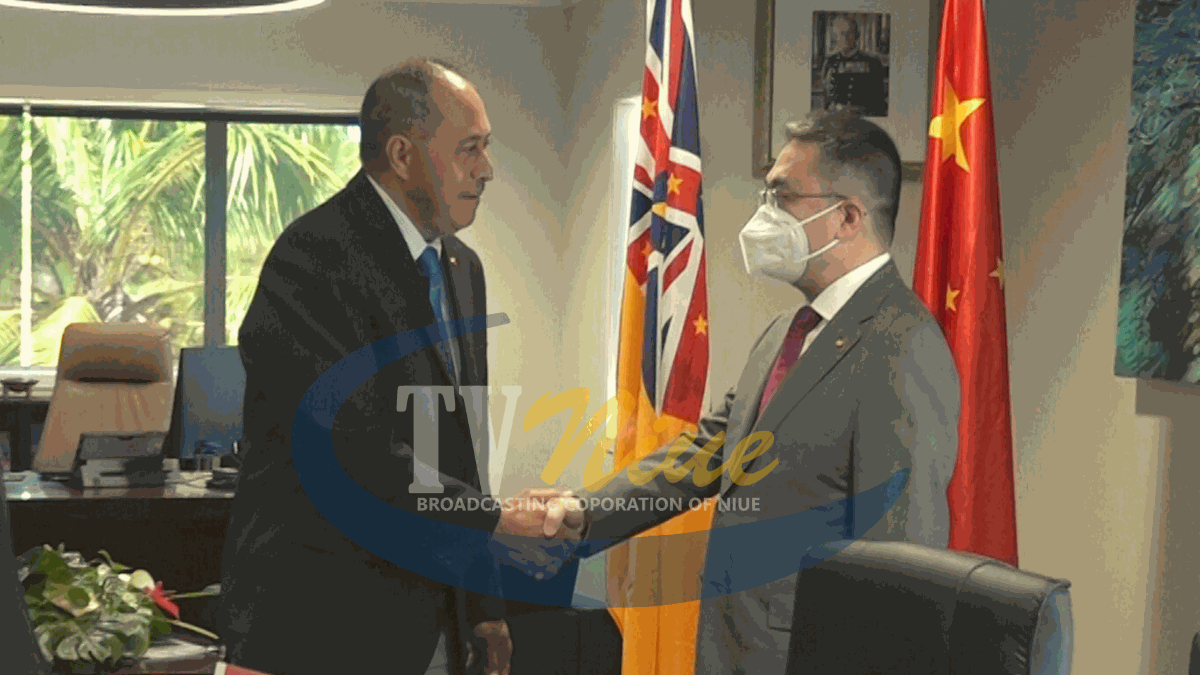 China’s Ambassador to Niue H.E. Wang Xiaolong presents letter of credentials to the Premier