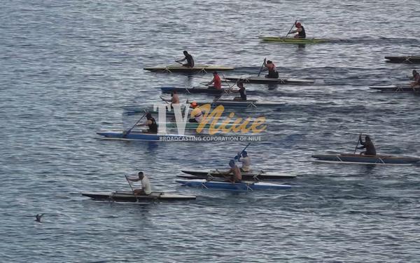 News in brief: Business Expo, Fishing Comp & Canoe Races