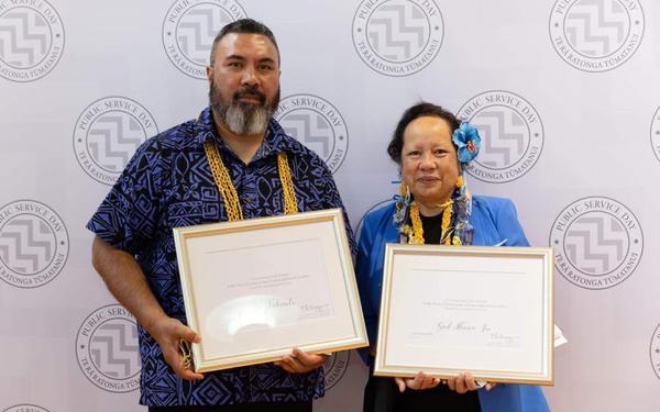 <strong>Siakimotu and Aue recognised with New Zealand Public Service Commendation for Excellence Awards  </strong>