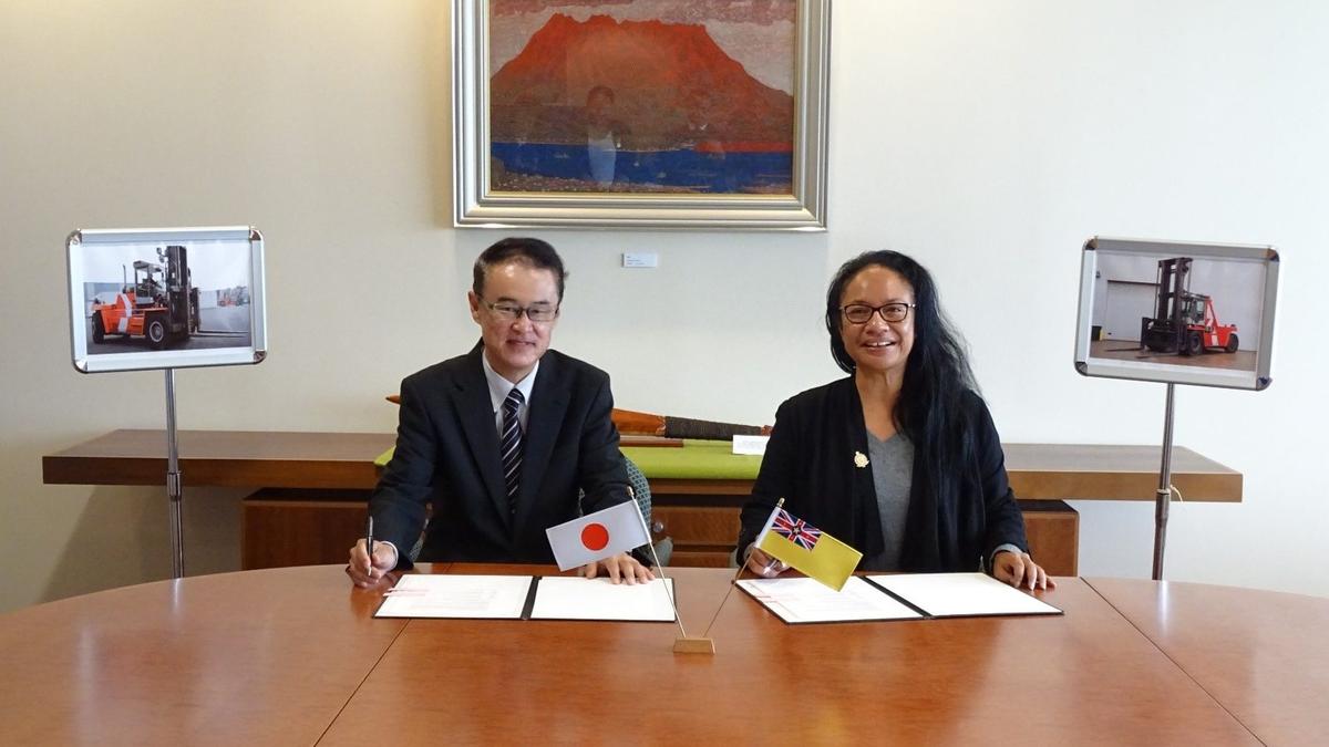 <strong>Japan funds new forklift for port operations</strong>