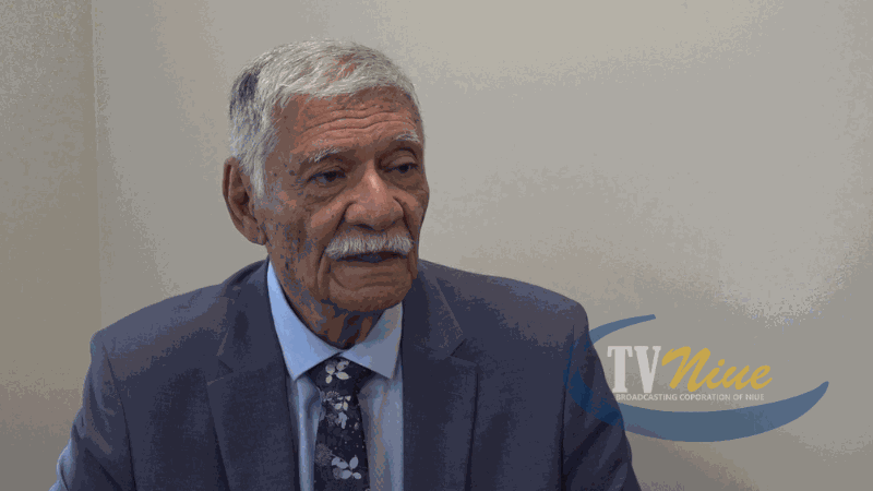 Speaker pays tribute to the ancestors and the founding fathers of the Fono Ekepule
