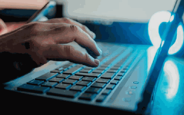 Niue Police warns over online scammers