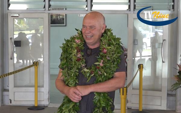 A celebratory welcome at the airport for Sir Collin Tukuitonga