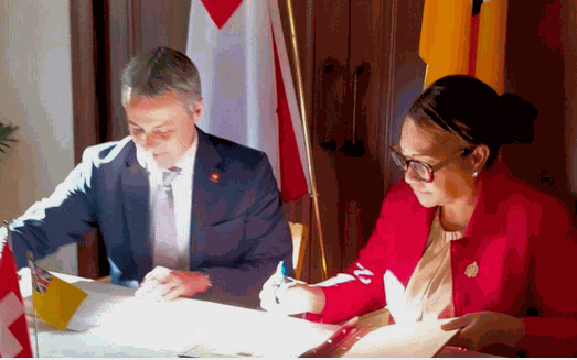 Niue establishes diplomatic relations with Switzerland