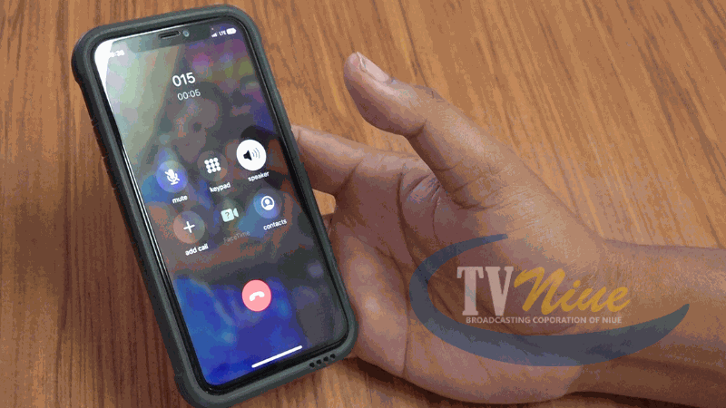 Apple iPhone users can now make phone calls and send text messages, says Telecom Niue