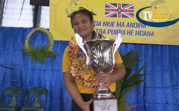 Kerri Faiaoga Puheke wins Dux of Niue Primary School