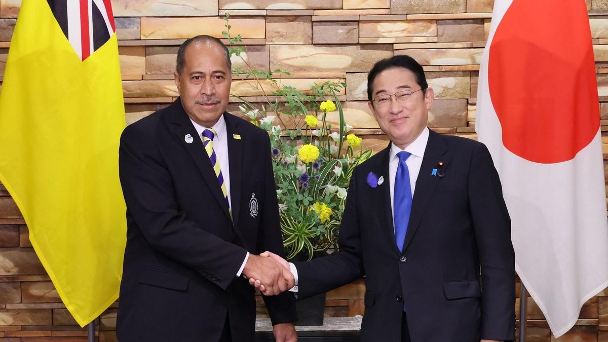 Niue Premier holds bilateral meeting with Japan’s PM at PALM10