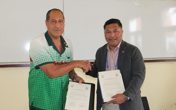 Niue establishes Diplomatic Relations with Marshall Islands Government