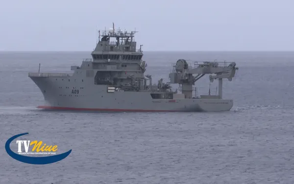 HMNZS Manawanui sinks off the coast of Samoa